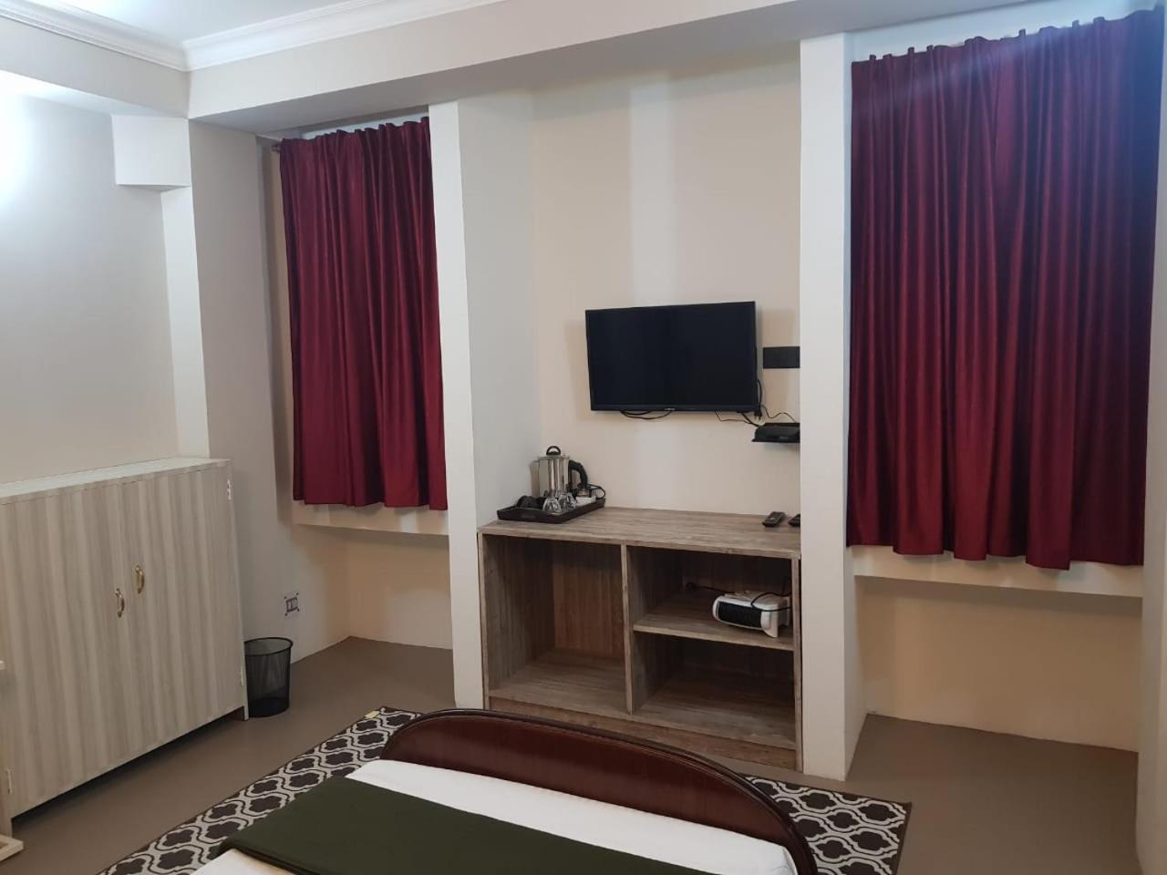 Rockski Boutique Bed & Breakfast Shillong Exterior foto